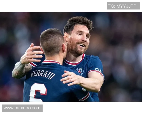 足球巨星同框合影展现团结与友谊,凝聚世界足坛荣耀与激情 足球巨星同框合影展现团结与友谊,凝聚世界足坛荣耀与激情